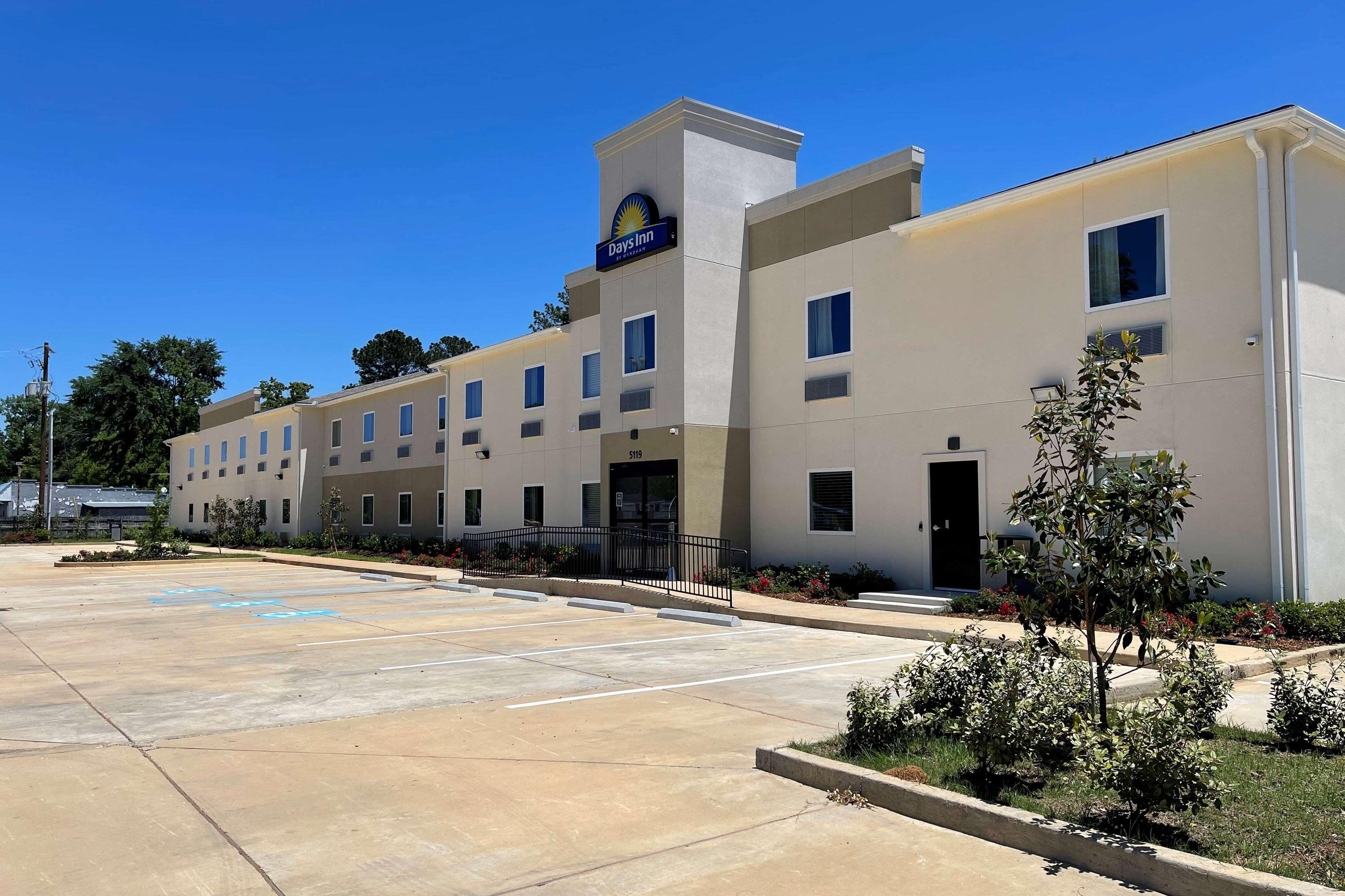 Days Inn By Wyndham Zachary La Εξωτερικό φωτογραφία