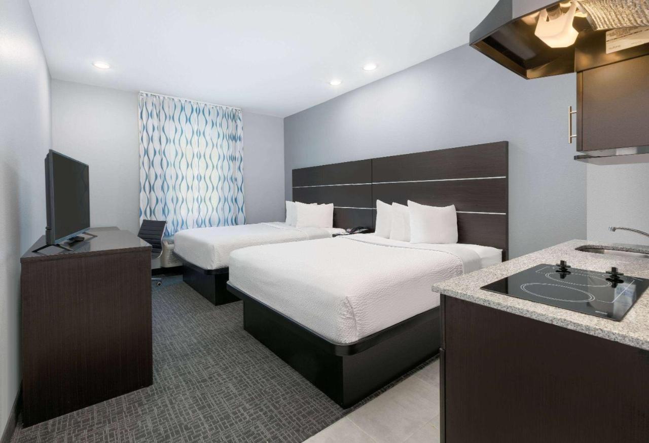 Days Inn By Wyndham Zachary La Εξωτερικό φωτογραφία